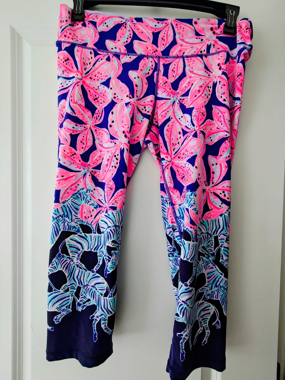 Lilly Pulitzer Pink & Navy Floral Capris